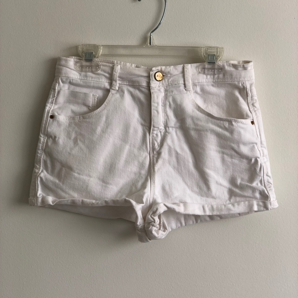 ZARA  white denim jean shorts